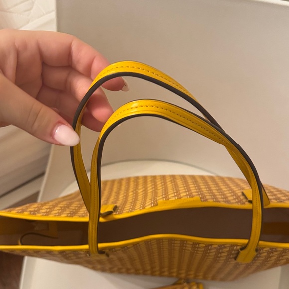 Tory Burch Geometric Yellow Tote - Picture 7 of 7